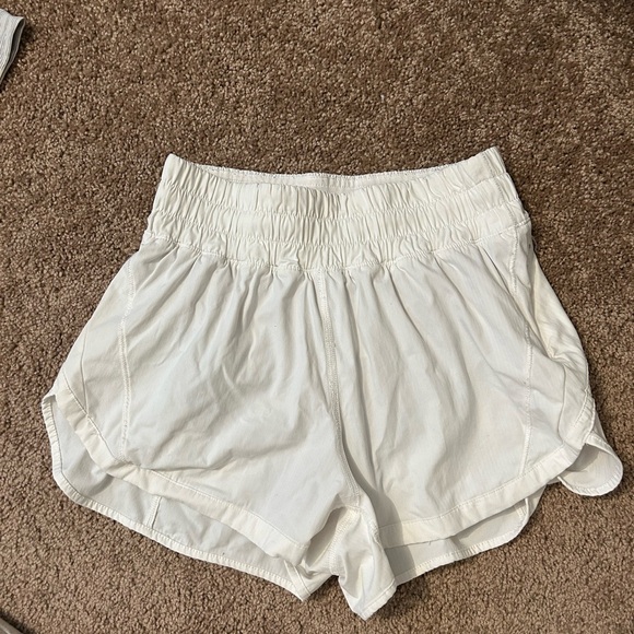 Lululemon Track That High-Rise Short 3’ - Picture 1 of 2